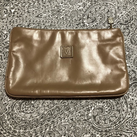 Anne Klein Handbags - Vintage Anne Klein clutch with zip closure in beige